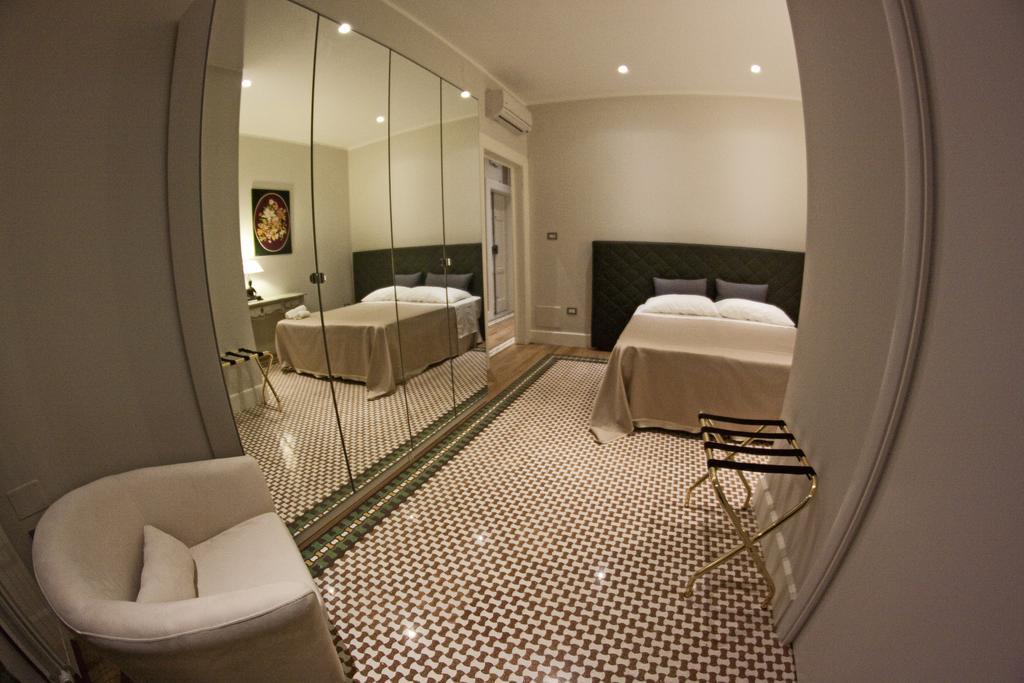 Palazzo 900 Bed and Breakfast Brindisi Værelse billede