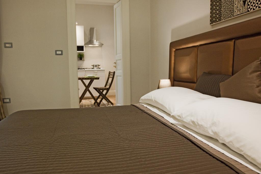Palazzo 900 Bed and Breakfast Brindisi Eksteriør billede